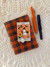 Load image into Gallery viewer, GINGHAM HEART QUILTED PASSPORT TRAVELERS NOTEBOOK