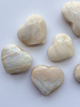 Load image into Gallery viewer, MOONSTONE CRYSTAL HEART