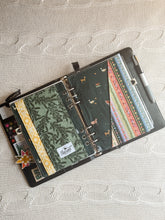 Load image into Gallery viewer, HOMESTEAD II A5 RING INSERT POCKET
