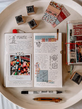 Load image into Gallery viewer, SEA SHELL STAMP
