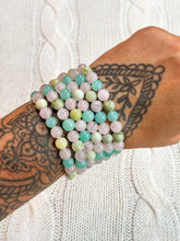 Load image into Gallery viewer, PASTEL COMBO CRYSTAL BRACELET

