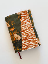 Load image into Gallery viewer, WILD MUSHROOM SMALL TRIFOLD
