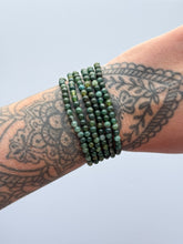 Load image into Gallery viewer, MOSS AGATE CRYSTAL BRACELET
